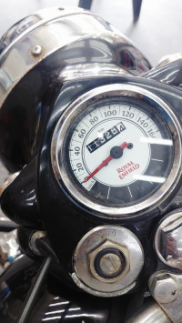 Black Royal Enfield Classic 350 BS VI