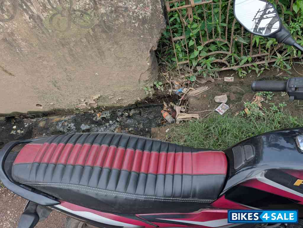 Maroon Bajaj Platina 110