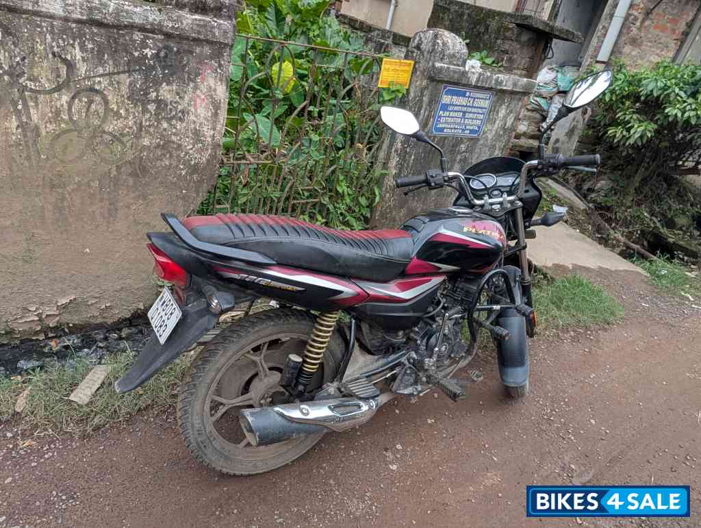 Maroon Bajaj Platina 110