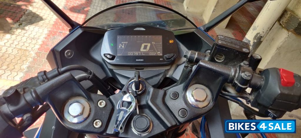 Mt Triton Blue Suzuki Gixxer SF 250 BS6