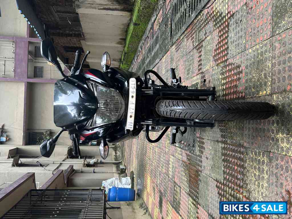 Bajaj Discover 150 F