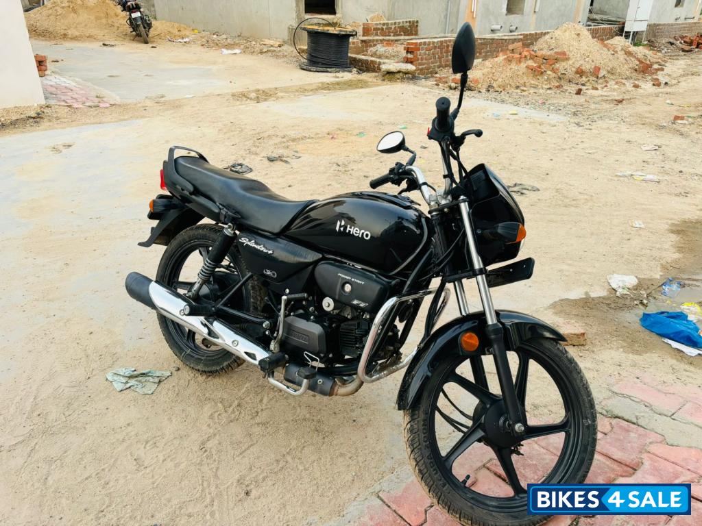 Black And Accent Hero Splendor Plus Black and Accent