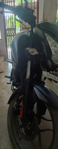 Bajaj Pulsar N125