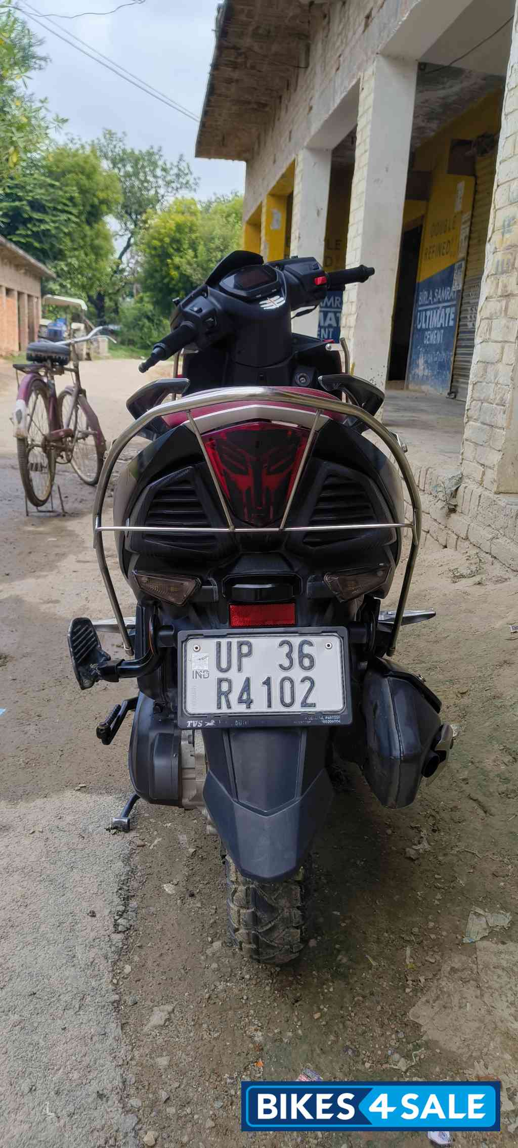 Blk+red TVS NTORQ 125 Race XP