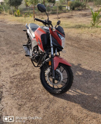 Neo Orange Honda CB Hornet 160R