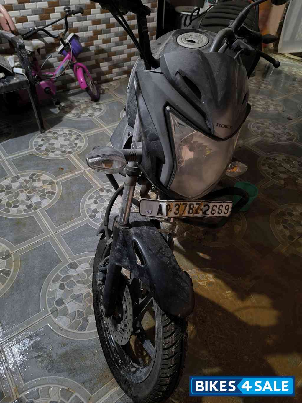 Honda CB Trigger