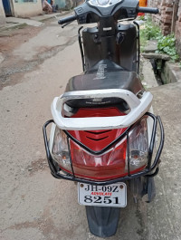 White And Red Hero Maestro