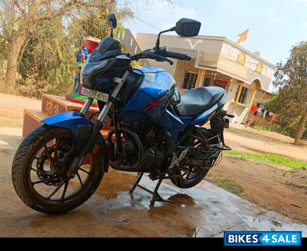 Sky Blue Hero Xtreme 160R