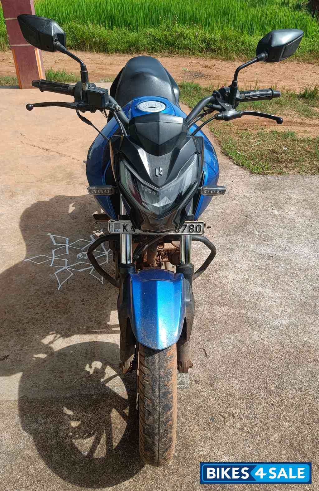 Sky Blue Hero Xtreme 160R