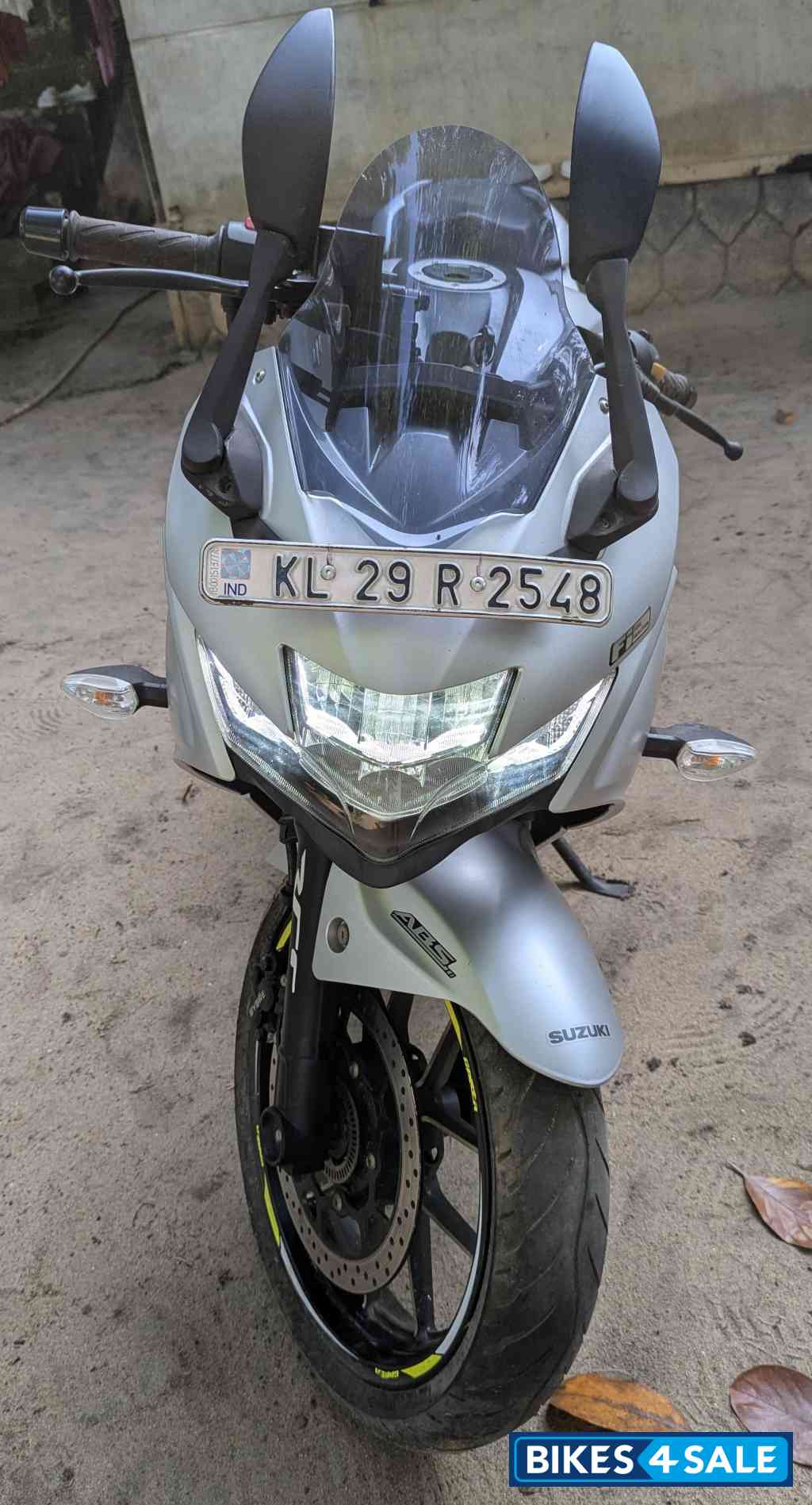 Suzuki Gixxer SF 250