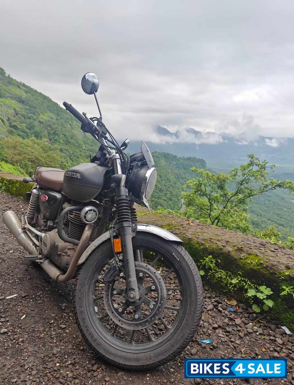 Honda Hness CB350 DLX Pro