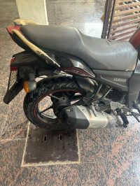 Yamaha FZ 2014 Model