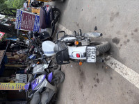 Jawa 42 Dual Channel ABS Sirius White 2023 Model