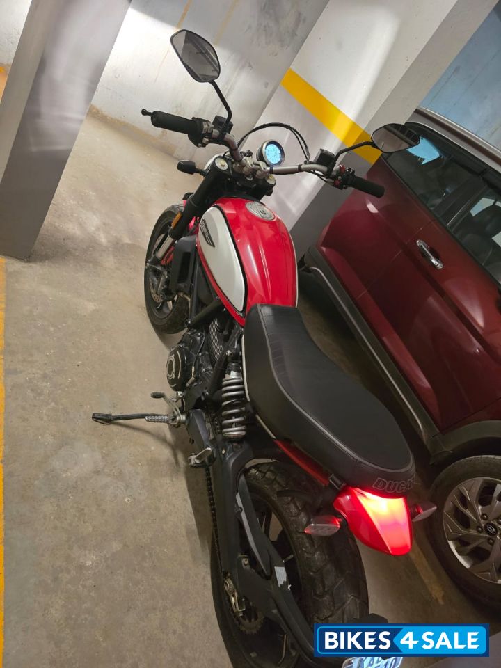 Ducati Scrambler Icon