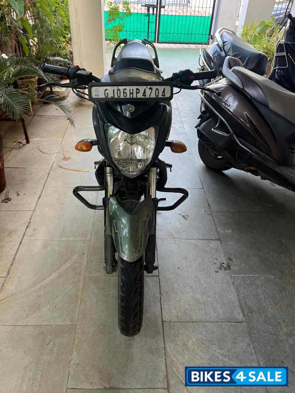 Yamaha FZ16