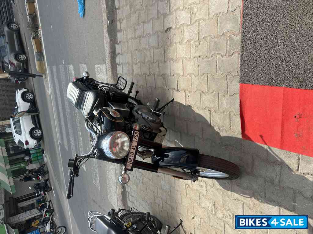 Royal Enfield Bullet Standard 350