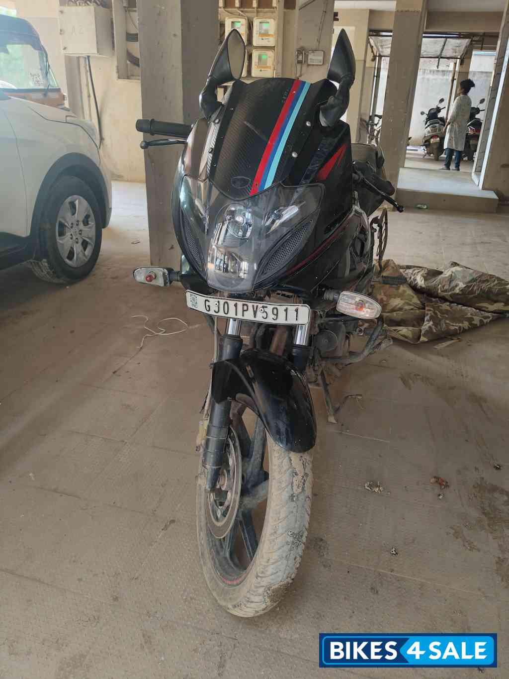 Bajaj Pulsar 220 DTSFi