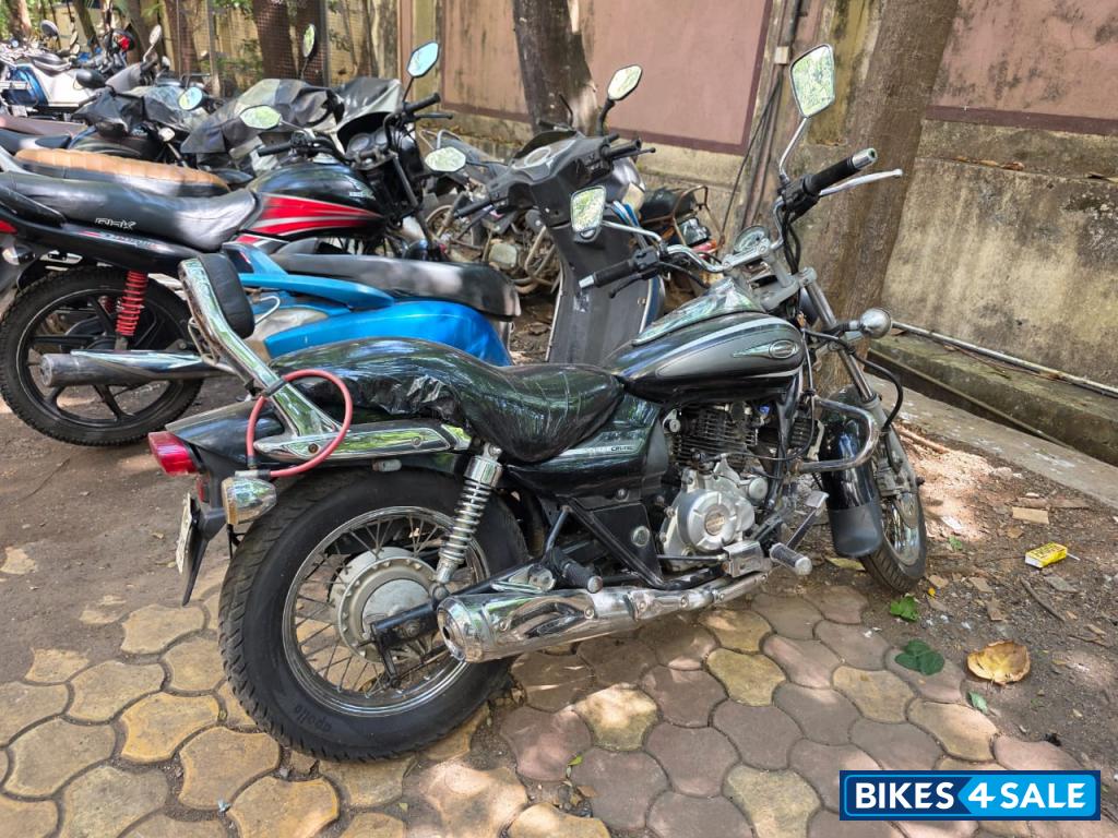 Black Grey Bajaj Avenger Cruise 220 BS6 Black Grey Bajaj Avenger Cruise 220 BS6