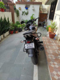 Black With Red Lining Bajaj Pulsar 125 Split Seat