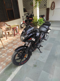 Black With Red Lining Bajaj Pulsar 125 Split Seat