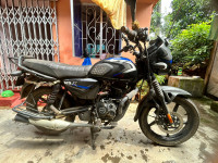 Bajaj CT 125X