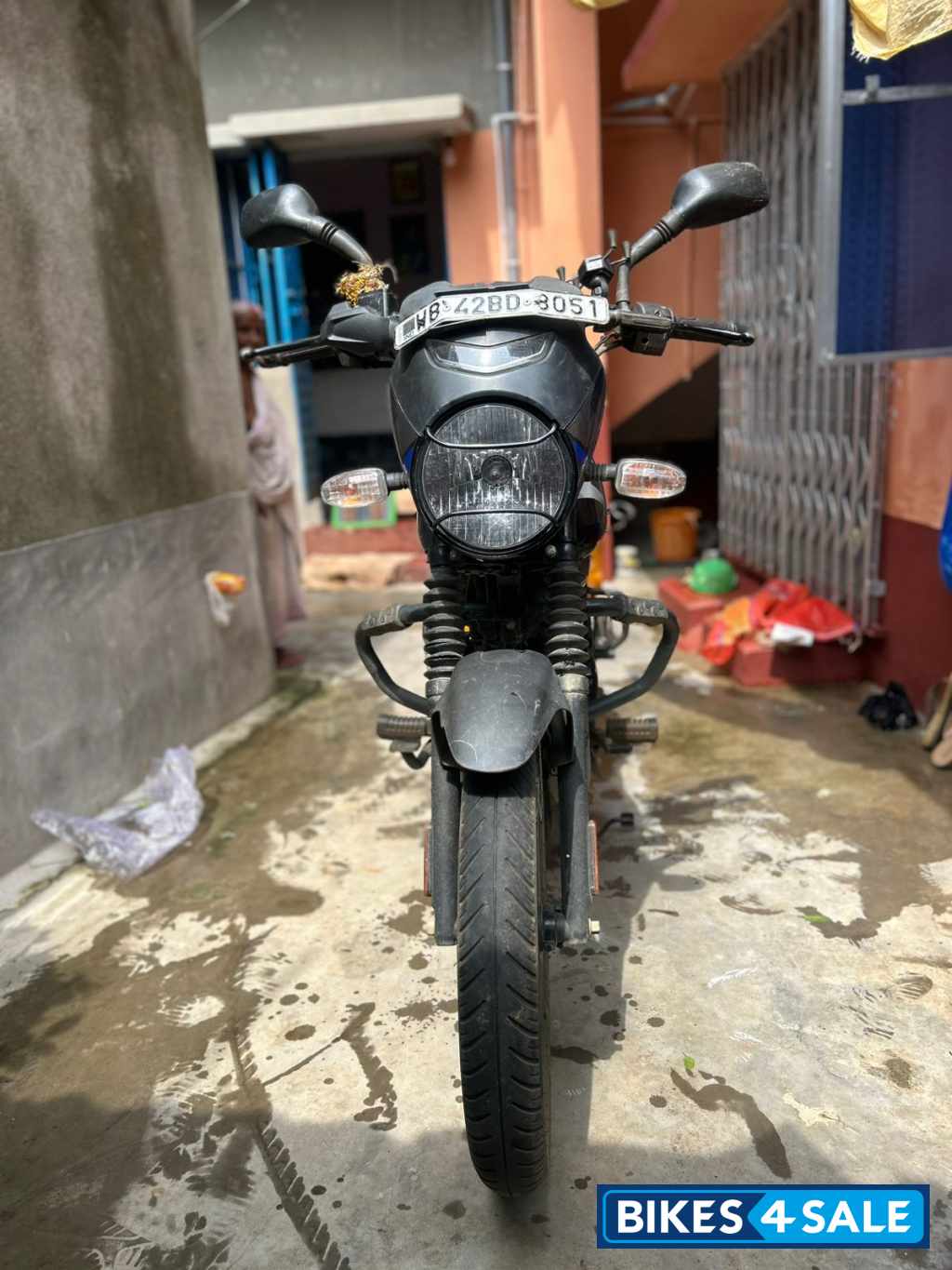 Bajaj CT 125X