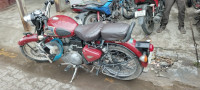 Chestnut Royal Enfield Classic 350