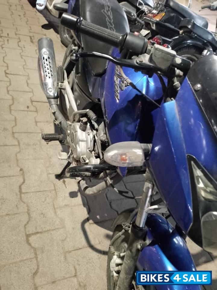 Blue Bajaj Pulsar P150 Single Disc Single Seat