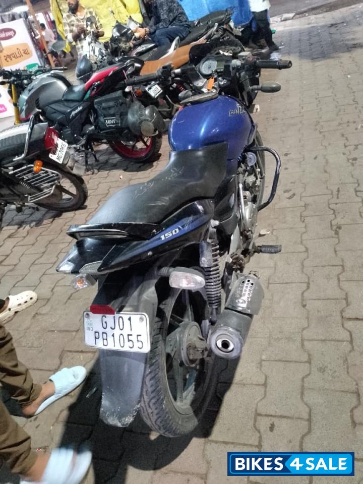 Blue Bajaj Pulsar P150 Single Disc Single Seat