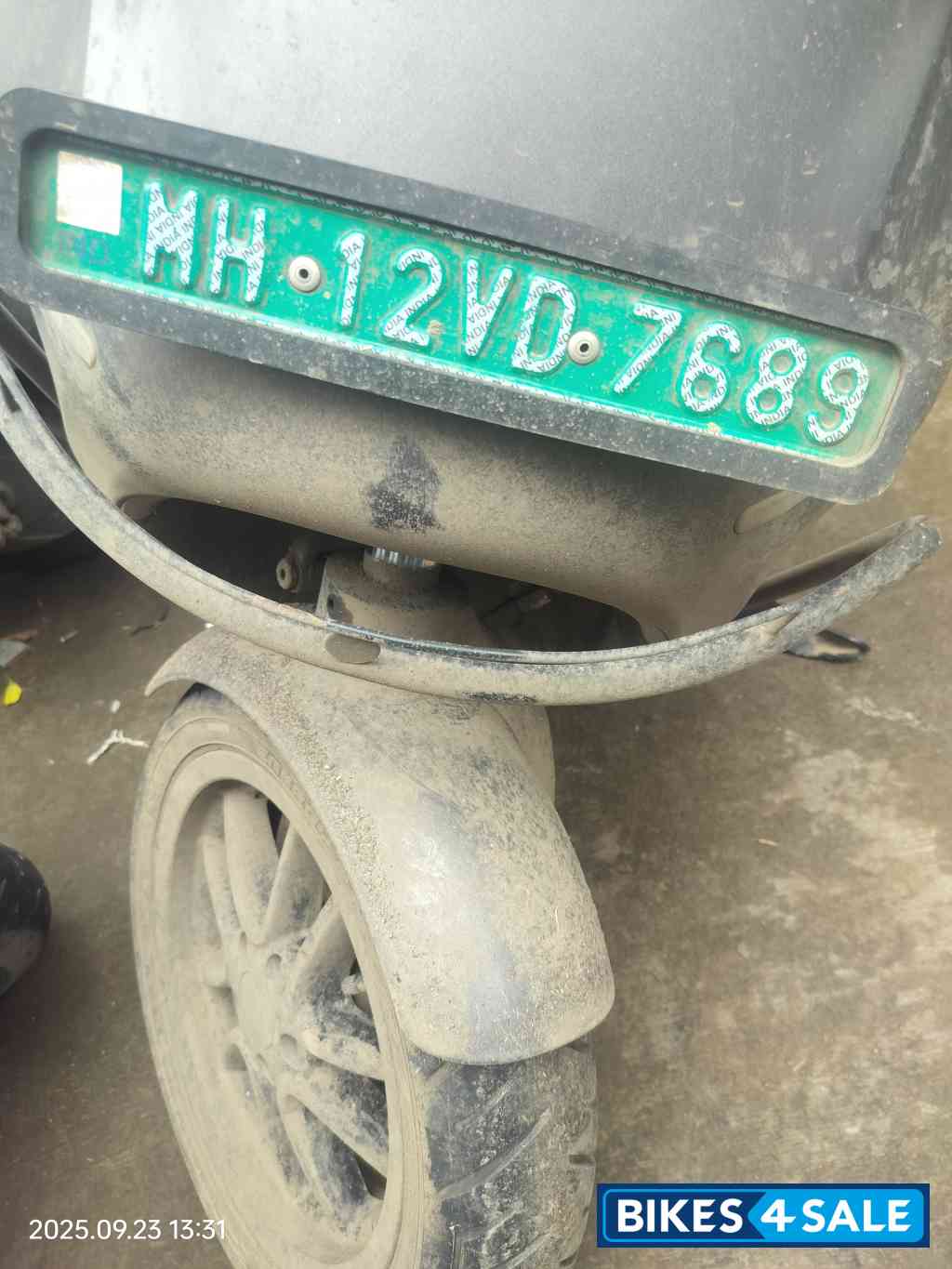 Anthracite Grey Ola S1 Pro