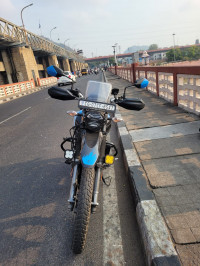 Blue Hero Xpulse 200 4V