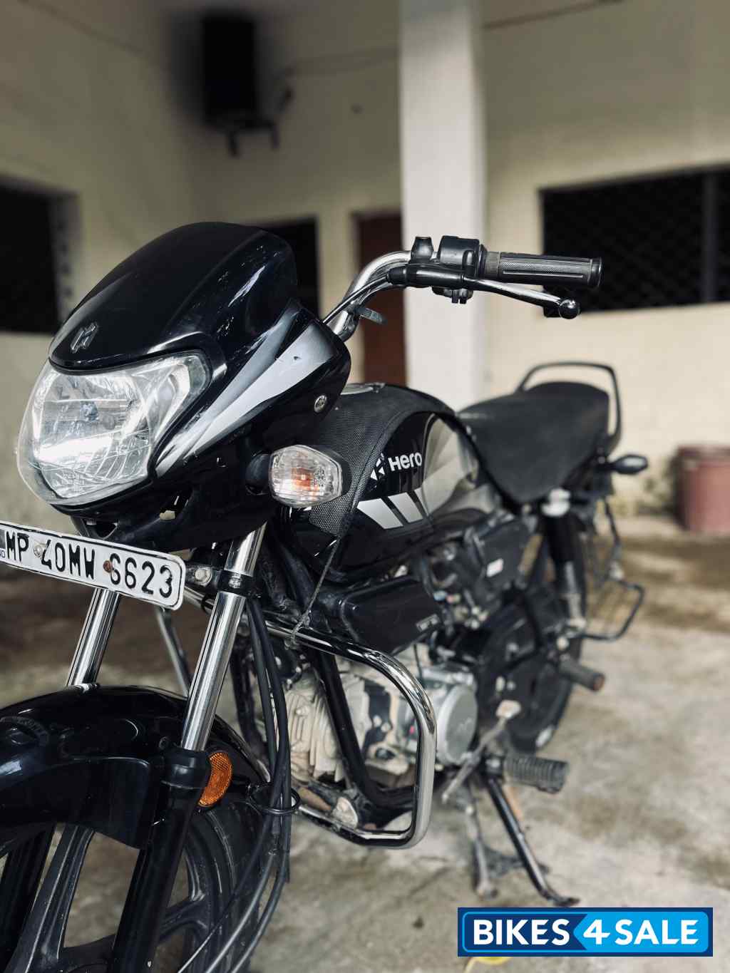 Black (gbk) Hero HF Deluxe BS6