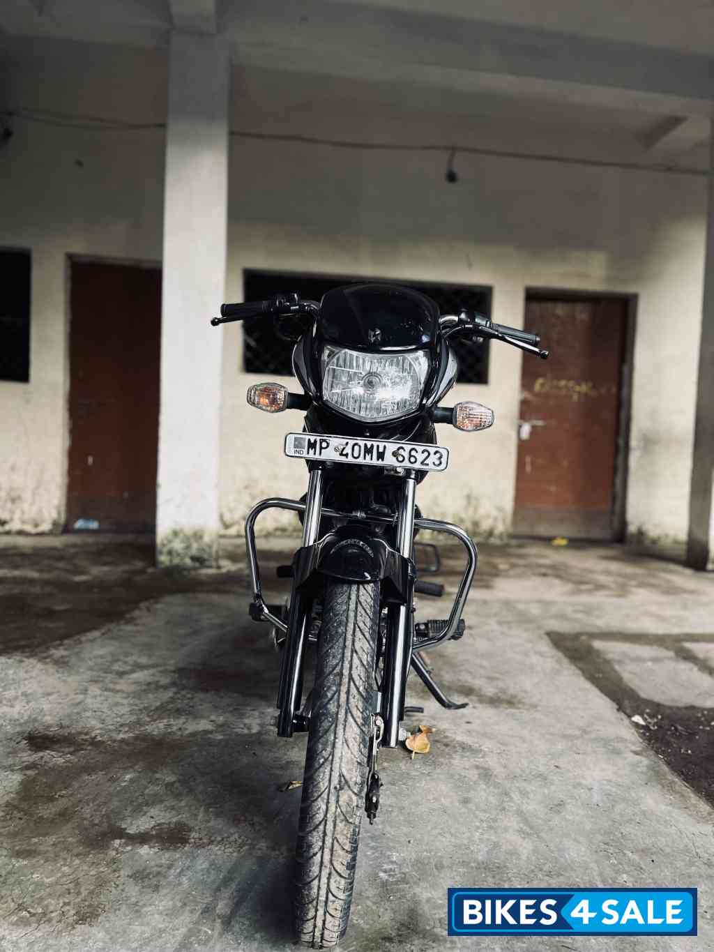 Black (gbk) Hero HF Deluxe BS6