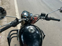 Mat Black Royal Enfield Meteor 350 Stellar