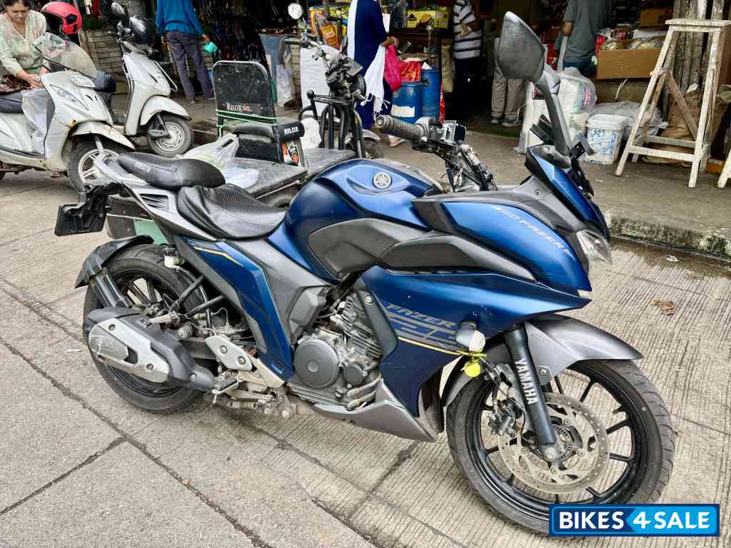 Yamaha Fazer 25