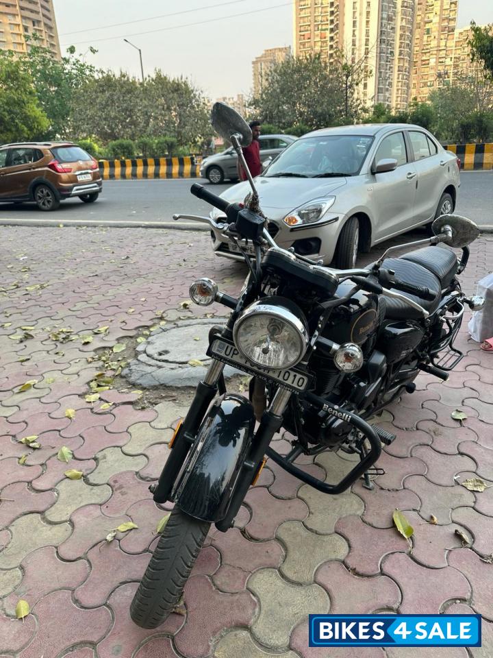 Benelli Imperiale 400