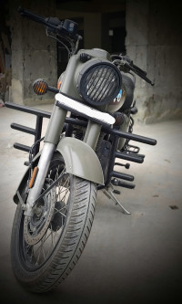 Royal Enfield Classic 350 2022 Model