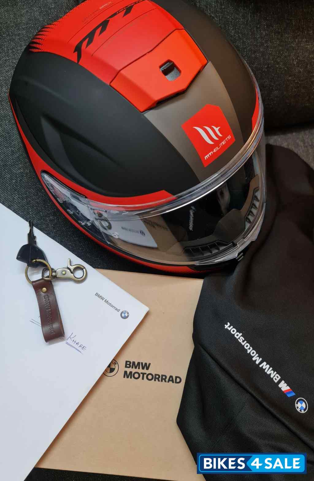 Polar White (paid Extra For Wh BMW G 310 R