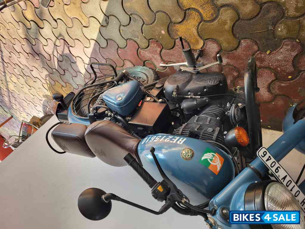 Air Born Blue Royal Enfield Classic Signals Airborne Blue
