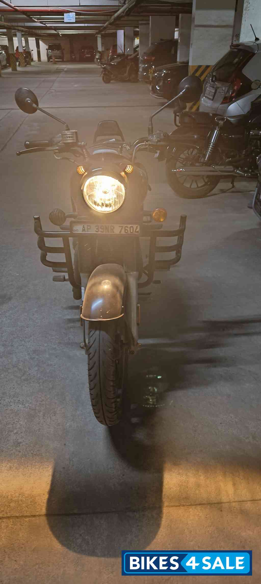 Royal Enfield Classic 350