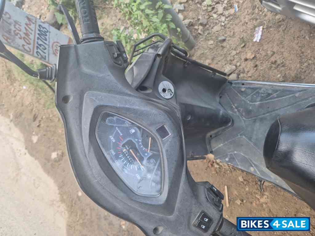 Black Honda Activa 3G