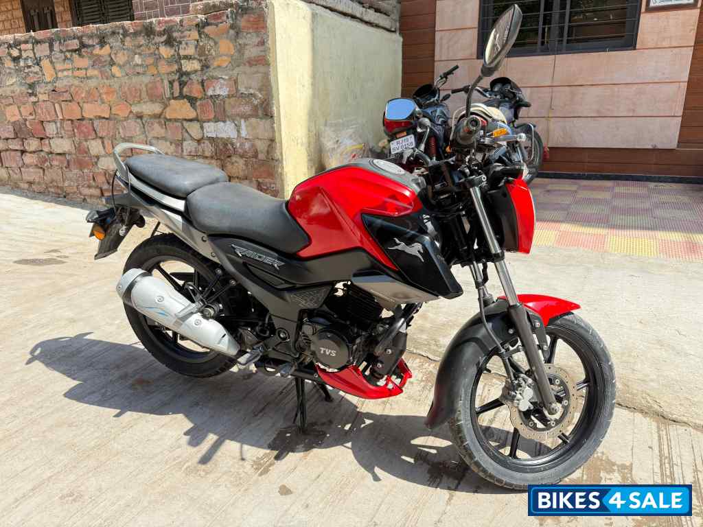 Red TVS Raider 125