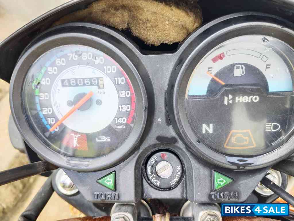 Black Silver Hero Splendor Plus BS6