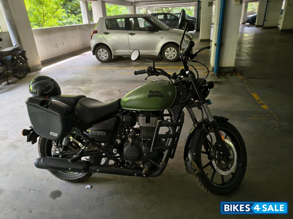 Royal Enfield Meteor 350 Fireball