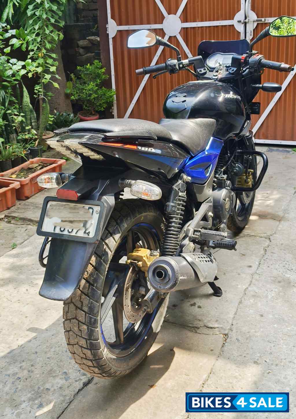 Ebony Black Blue Dkl Bajaj Pulsar 150 Twin Disc Ebony Black Blue Dkl Bajaj Pulsar 150 Twin Disc