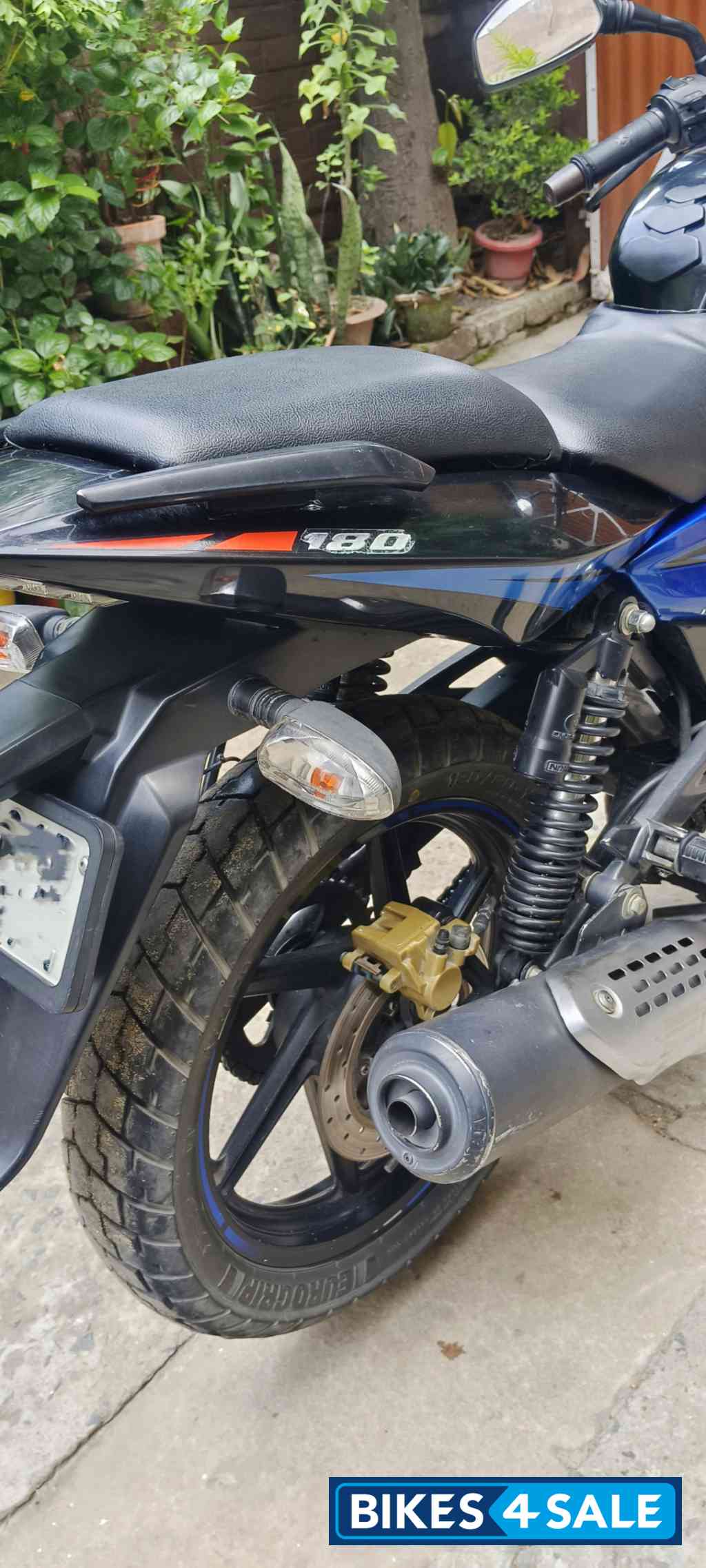 Ebony Black Blue Dkl Bajaj Pulsar 150 Twin Disc Ebony Black Blue Dkl Bajaj Pulsar 150 Twin Disc
