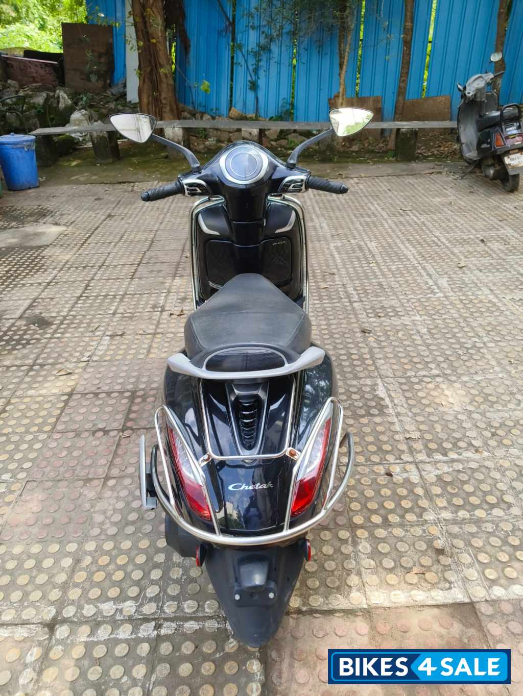 Bajaj Chetak Premium 2023 Edition