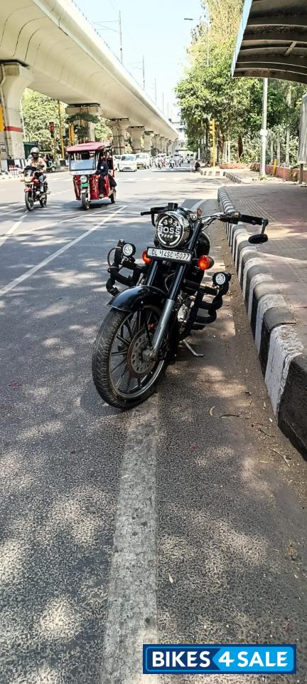 Black Royal Enfield Classic 350