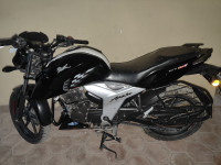 Black TVS Apache RTR 160 4V