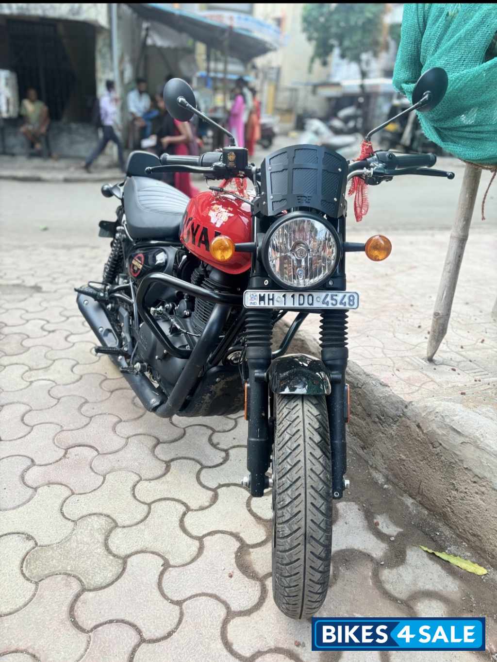 Royal Enfield Hunter 350 Metro